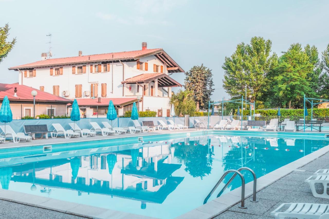 Campeggio Trevisago Iris Park Moniga del Garda Dış mekan fotoğraf