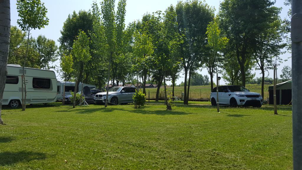 Campeggio Trevisago Iris Park Moniga del Garda Dış mekan fotoğraf