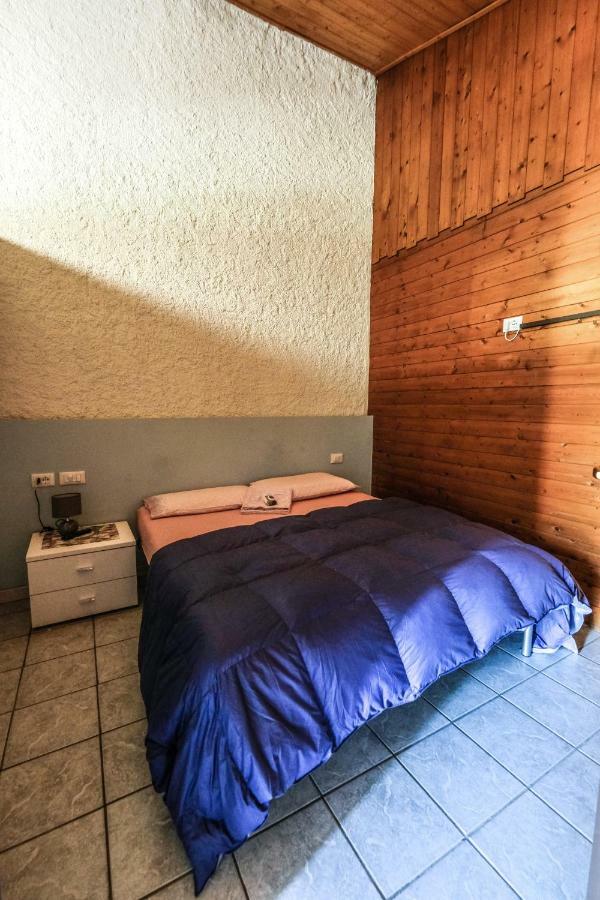 Campeggio Trevisago Iris Park Moniga del Garda Dış mekan fotoğraf
